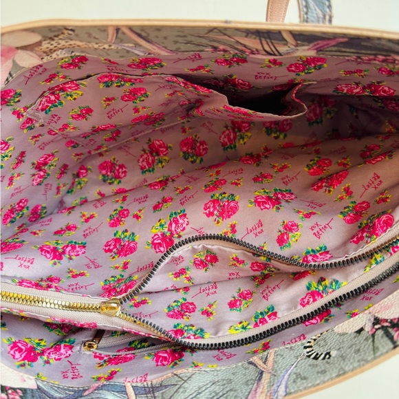 Betsey Johnson Blush Pink Tote Bag - Picture 11 of 12